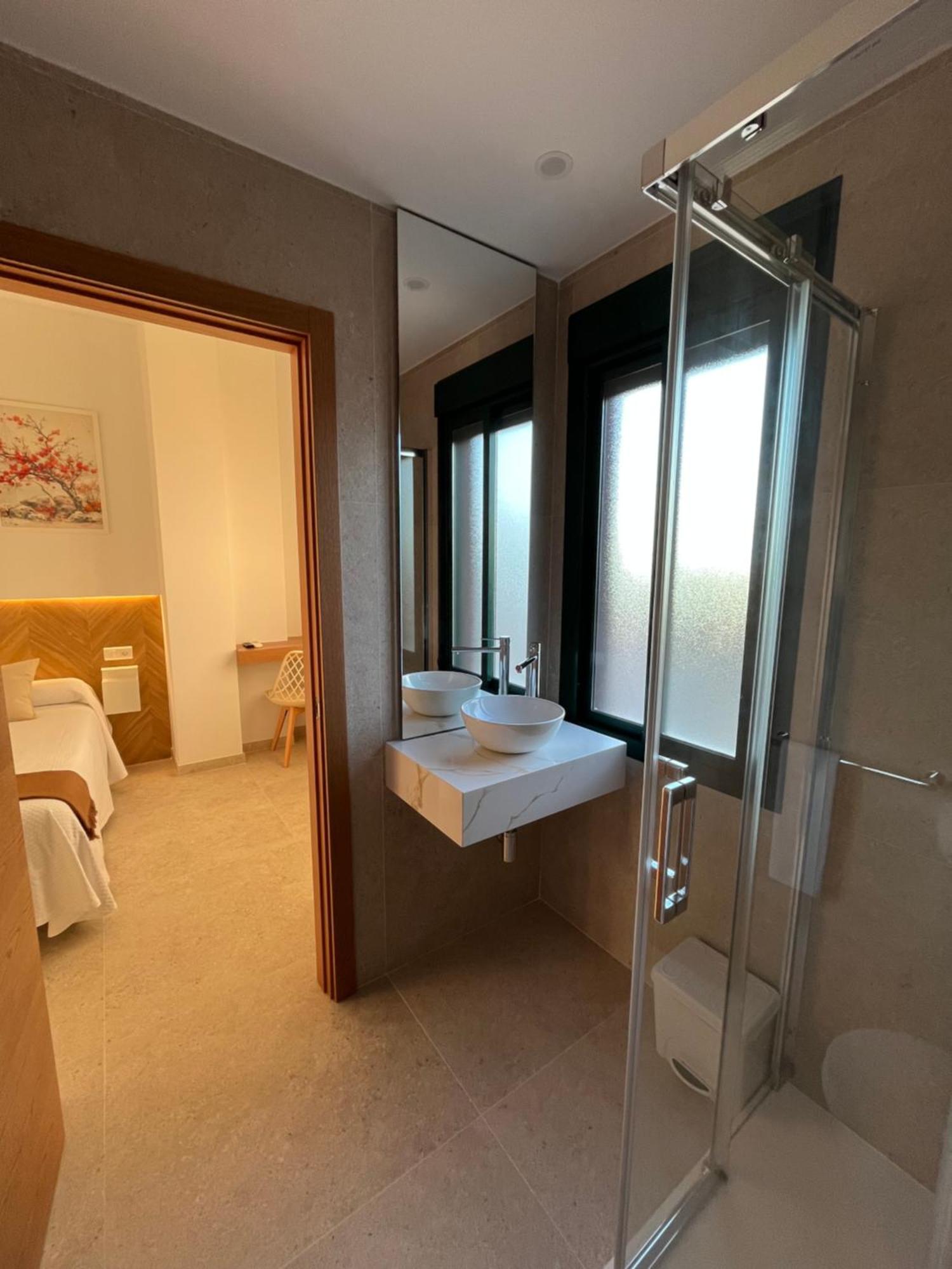 Hostal Parador De Los Llanos Torreorgaz Ngoại thất bức ảnh